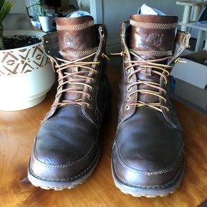 Men’s Timberland earth-keeper boots (Size 10)